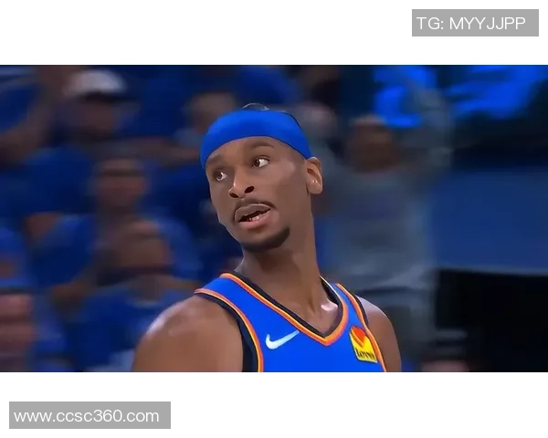 亚历山大揭幕战穿白金配色签名鞋助力总冠军荣耀时刻